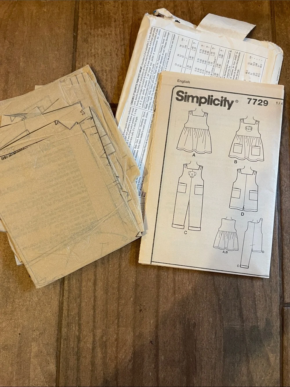 Simplicity Kids Matching Sets in Red, Blue, Yellow, White
